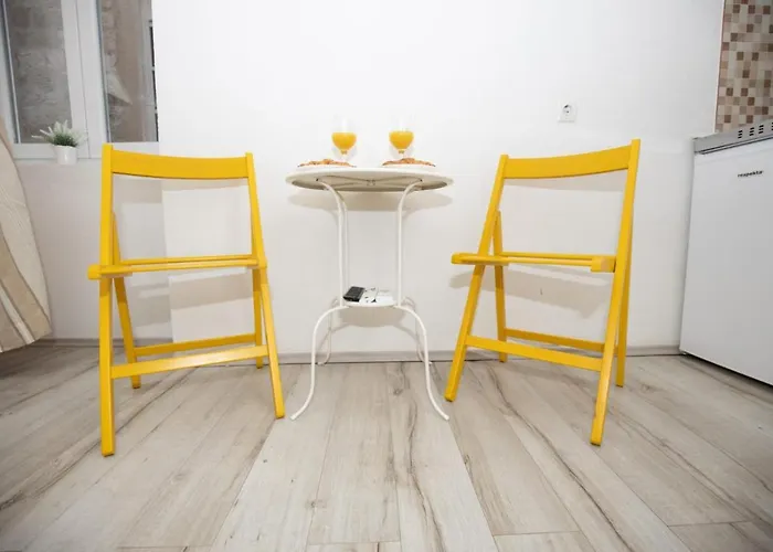 Lovro Studio Apartments * 두브로브니크