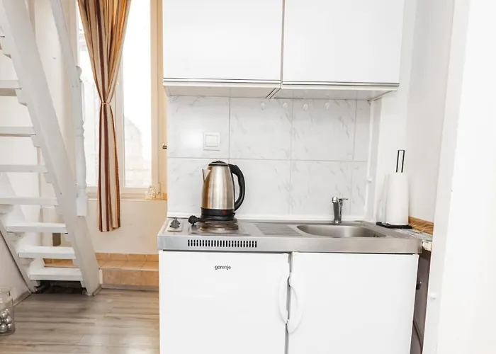 Lovro Studio Apartments * 杜布罗夫尼克