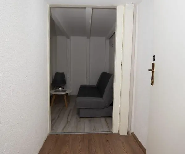Lovro Studio Apartments