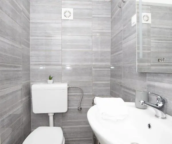 公寓 Lovro Studio Apartments 杜布罗夫尼克