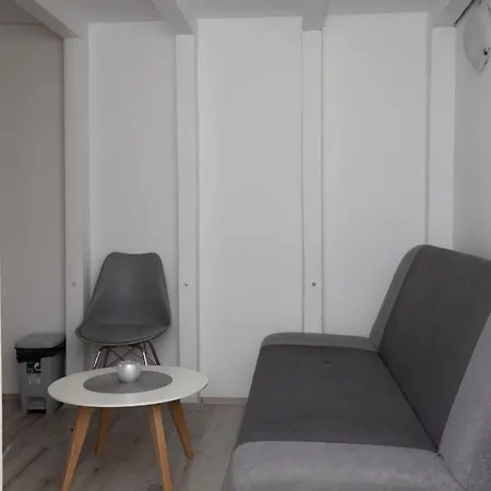 Heart Of Old Town Apartment *